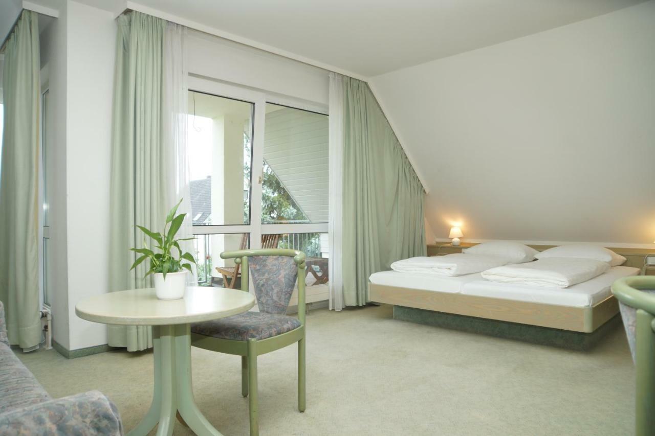 Hotel Krauthof Лудвигсбург Екстериор снимка