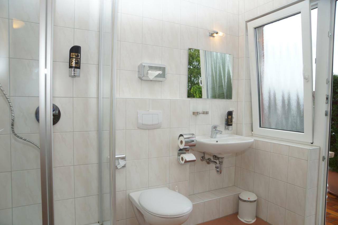 Hotel Krauthof Лудвигсбург Екстериор снимка